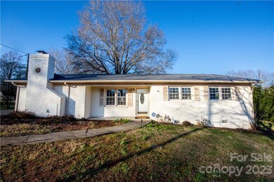 240 W Debbie Ln, Statesville, NC 28625 - photo 3