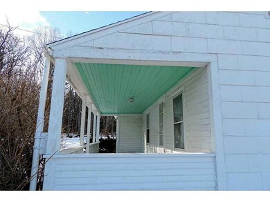 Patio/Deck. Covered porch with bead...
