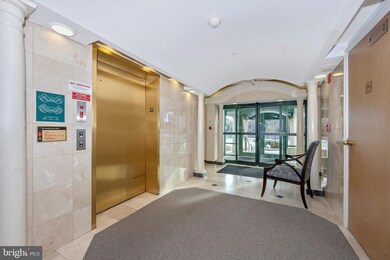 102 Mercer Ct unit 21  4, Frederick, MD 21701 - photo 4