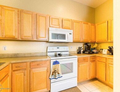 06 Kitchen