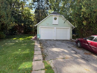 8751 W Maple St, West Allis, WI 53214 - photo 3