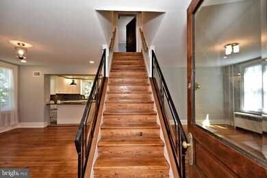 21 Village Way, Plymouth Meeting, PA 19462 - photo 4