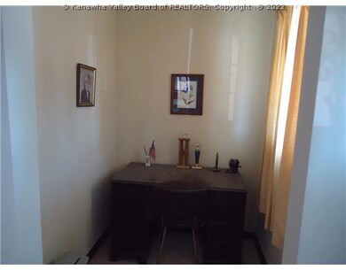 515 20th St, Dunbar, WV 25064 - photo 3