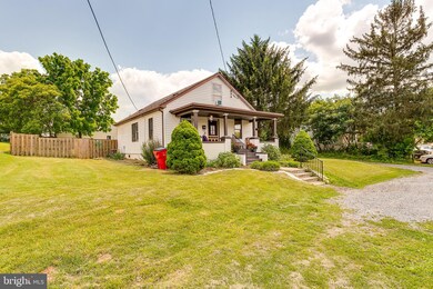 110 E 7th Ave, Ranson, WV 25438 - photo 5