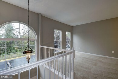 6731 Emmanuel Ct, Gainesville, VA 20155 - photo 4