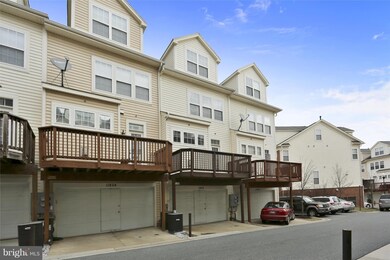 11822 Regents Park Dr, Germantown, MD 20876 - photo 3