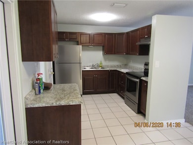 680 Fairfield Ave, Lake Placid, FL 33852 - photo 4