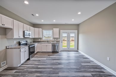 611 Victoria Way, Franklin, KY 42134 - photo 6