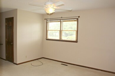 6231 Stapleton Rd, Macon, GA 31216 - photo 6