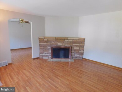 33 Ranoldo Terrace, Cherry Hill, NJ 08034 - photo 2