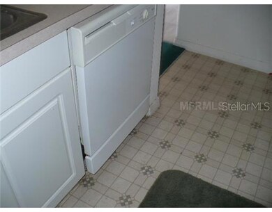 925 Caribbean Dr unit 925, Davenport, FL 33897 - photo 3