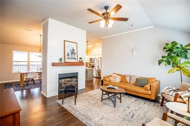 24 Cumbrian Dr, Bella Vista, AR 72714 - photo 3