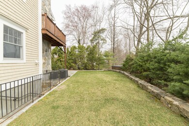 17 Suburban Ave unit B, Cos Cob, CT 06807 - photo 2