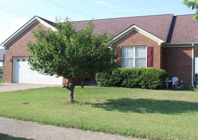 136 Leann Ln, Nicholasville, KY 40356 - photo 2