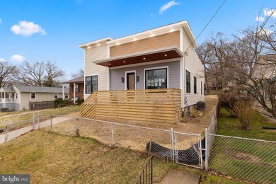 6221 Lee Place, Capitol Heights, MD 20743 - photo 6