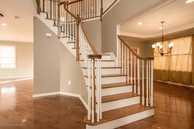 33 Farrah Ct, Atlantic Highlands, NJ 07716 - photo 5