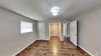 1920 Charleston Dr, Bedford, TX 76022 - photo 6