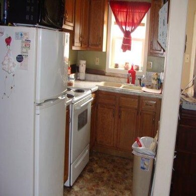 214 W Main St, Burgin, KY 40310 - photo 6