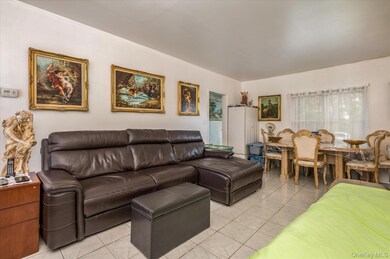 29-05 160th St, Flushing, NY 11358 - photo 6