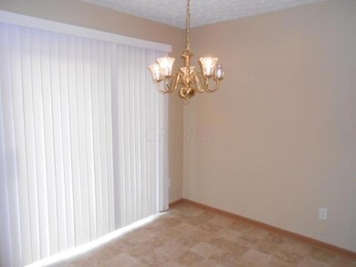 3137 Gallant Dr, Columbus, OH 43232 - photo 6