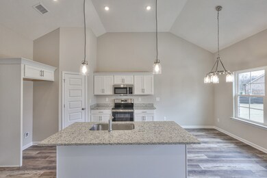 31 Reynard St, Manchester, TN 37355 - photo 6