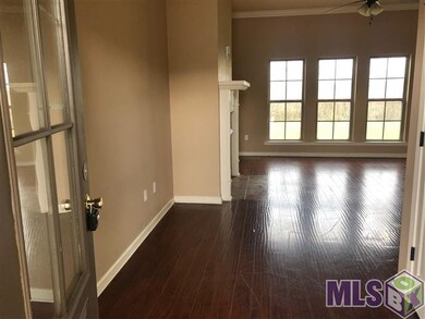 1501 Pecan Crossing Ave, Zachary, LA 70791 - photo 4