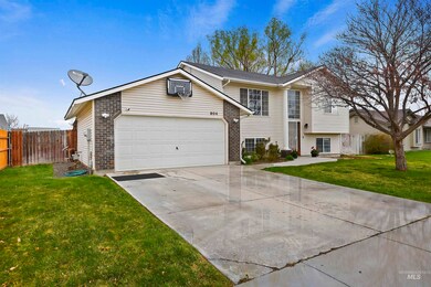904 W Edwards Ave, Nampa, ID 83686 - photo 2