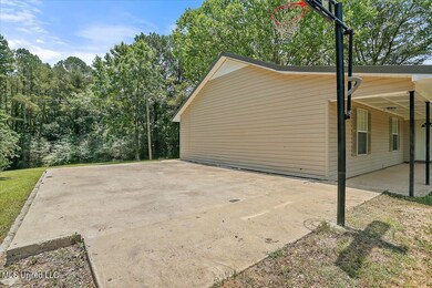 06-1731 White Rd