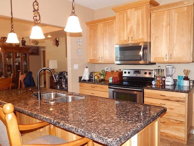 Kitchen b