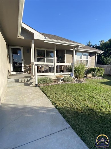 4340 SE Chisolm Rd, Topeka, KS 66609 - photo 2