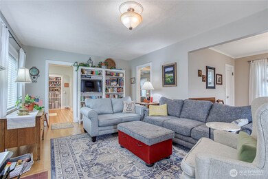 204 N Emerson Ave, Wenatchee, WA 98801 - photo 3