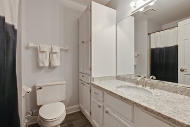 119 Pembroke Cir unit 3C, Lake Bluff, IL 60044 - photo 3