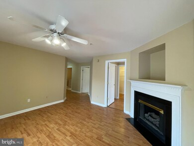 9131 Gracious End Ct unit 204, Columbia, MD 21046 - photo 5