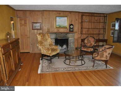 2 E Golf Club Ln, Paoli, PA 19301 - photo 4