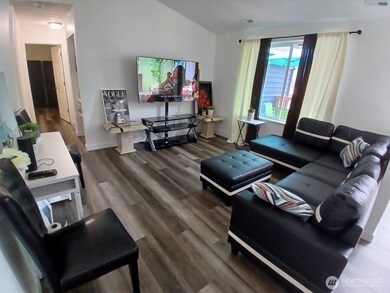 unlisted-address, Kent, WA 98030 - photo 3