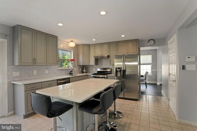 148 Landing Dr, Woodbury, NJ 08096 - photo 3