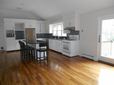 13 Heather Ln, North Falmouth, MA 02556 - photo 4