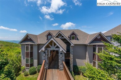 With only a few steps to enter, this condo provide