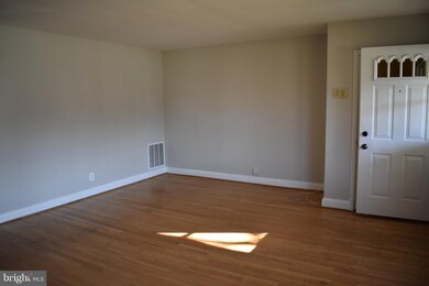 1011 Winsford Rd, Towson, MD 21204 - photo 2