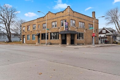 2575 N Teutonia Ave, Milwaukee, WI 53206 - photo 7