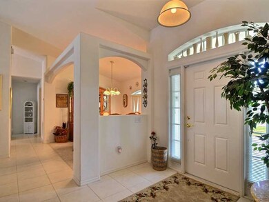 Foyer.