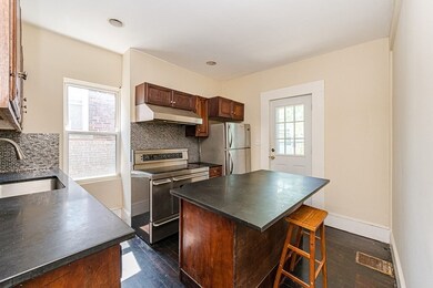 9 Chilcott Place, Jamaica Plain, MA 02130 - photo 6