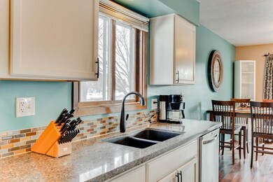 3940-66th-St-E-013