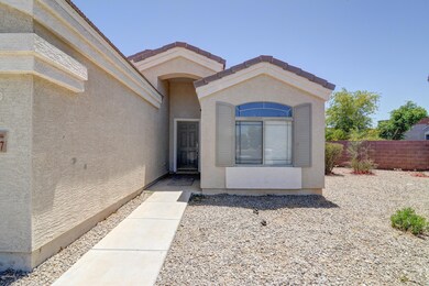 5737 S 34th Ave (3)