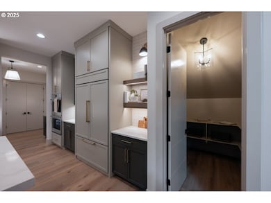 1872 Palisades Terrace Dr, Lake Oswego, OR 97034 - photo 6