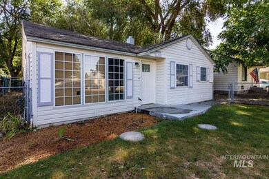 312 Garland St, Nampa, ID 83686 - photo 2