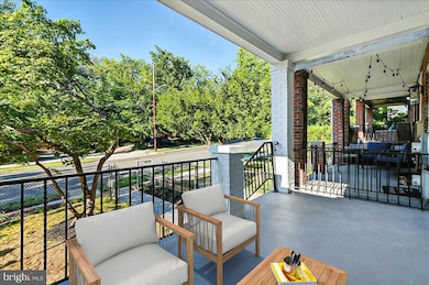 2613 Franklin St NE, Washington, DC 20018 - photo 3