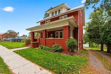 208 Mercer St, Clintonville, PA 16372 - photo 2