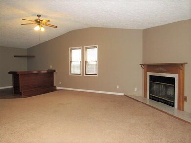 1050 Ross Ct, Franklin, IN 46131 - photo 6