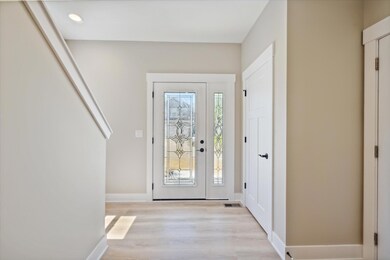 07-5899-Chartres-Way-East-Lansing-MI-488